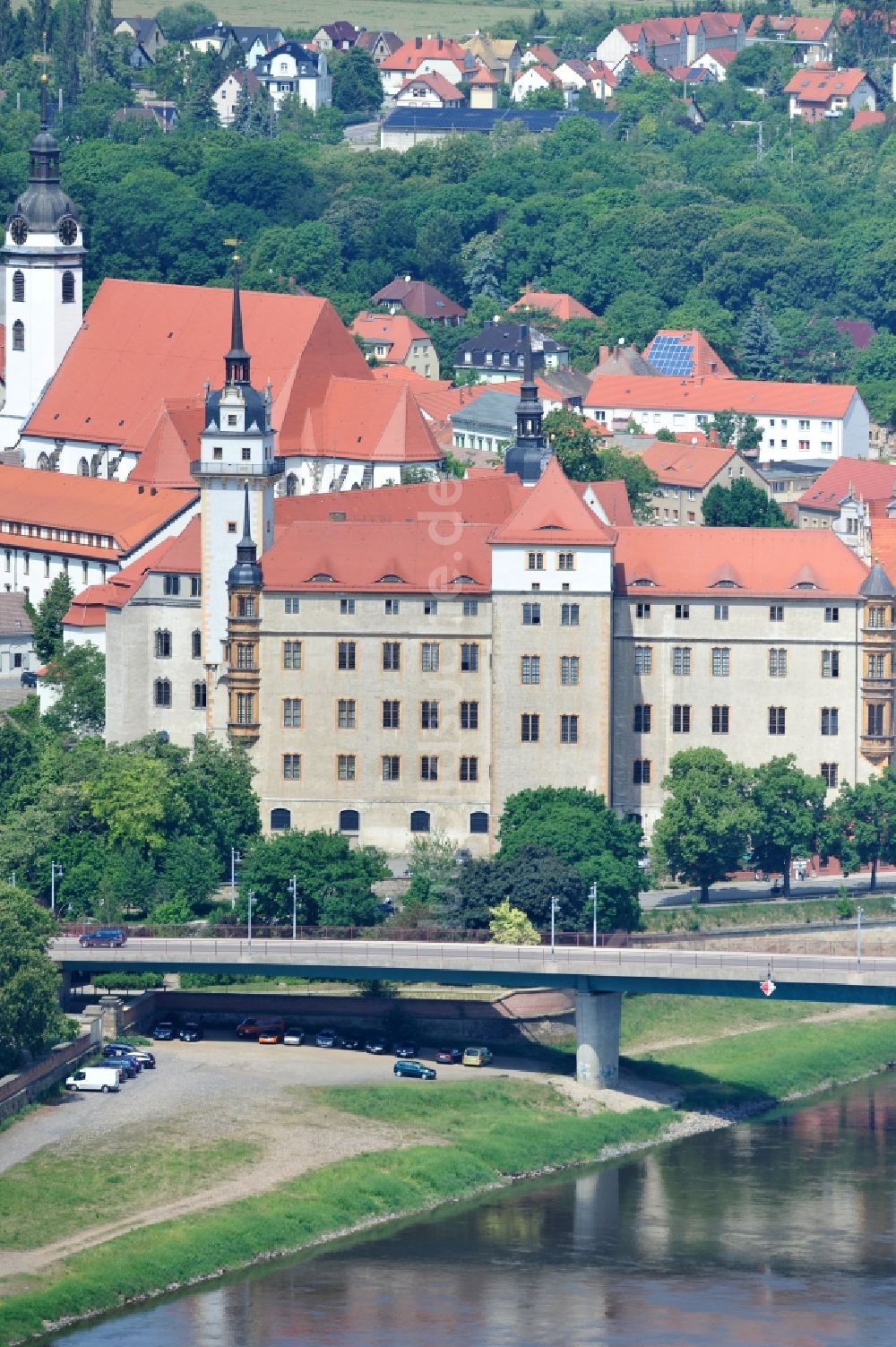 Luftaufnahme Torgau - Schloss Hartenfels in Torgau an der Elbe