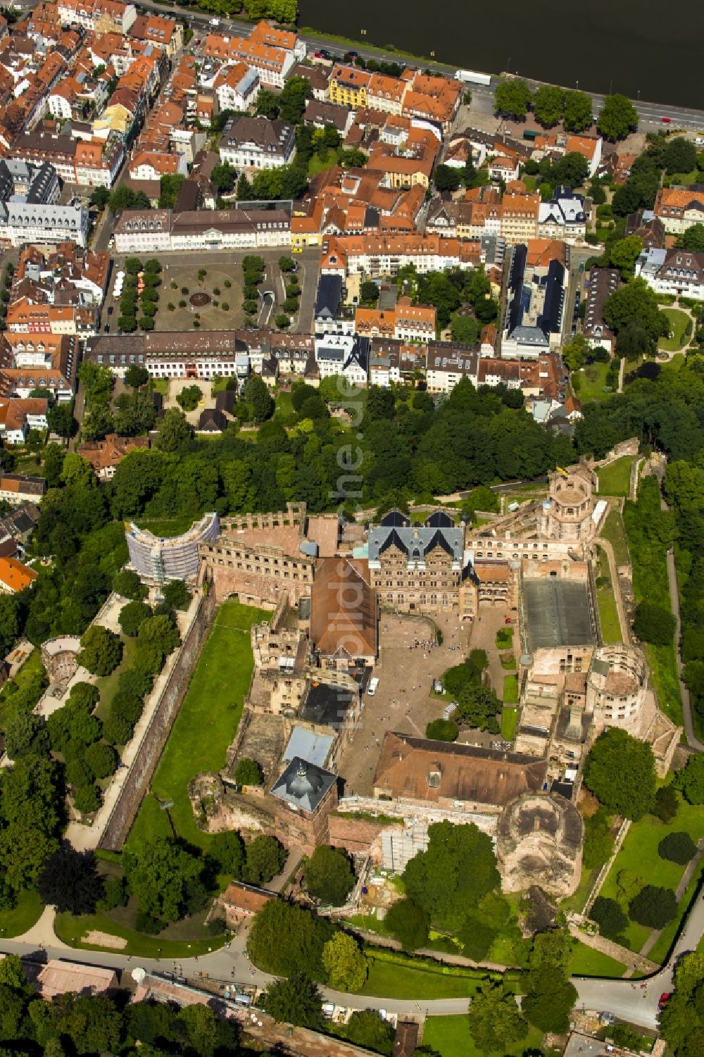 Heidelberg von oben - Schloss Heidelberg in Heidelberg im Bundesland Baden-Württemberg