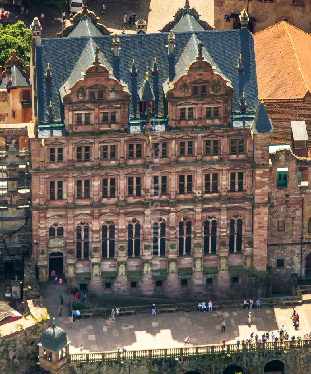 Heidelberg von oben - Schloss Heidelberg in Heidelberg im Bundesland Baden-Württemberg