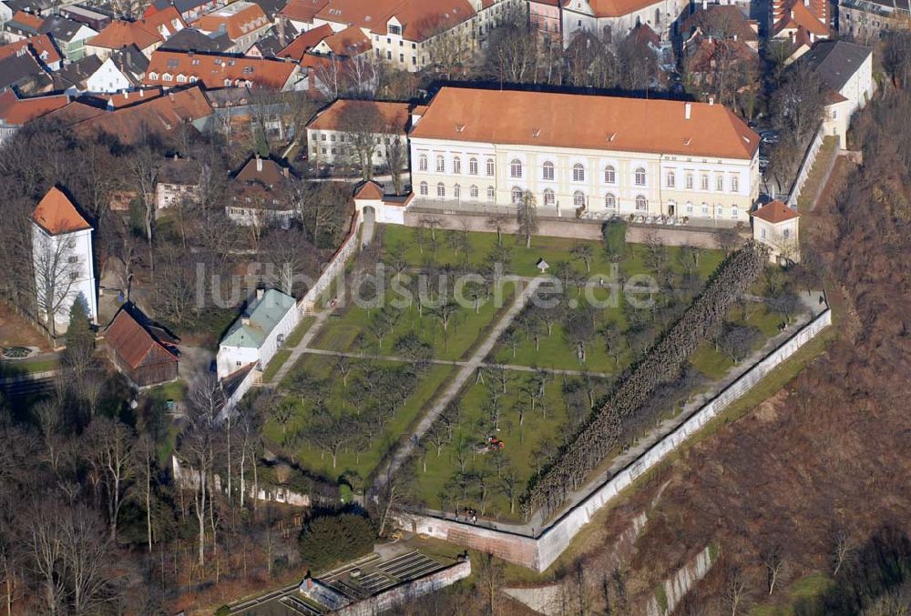 Luftaufnahme Dachau - Schloss und Hofgarten Dachau