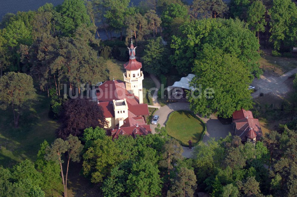 Storkow von oben - Schloss Hubertushöhe Storkow