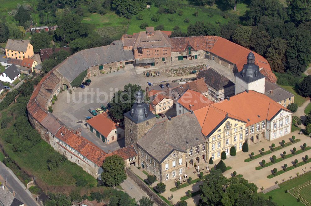 Hundisburg aus der Vogelperspektive: Schloss Hundisburg