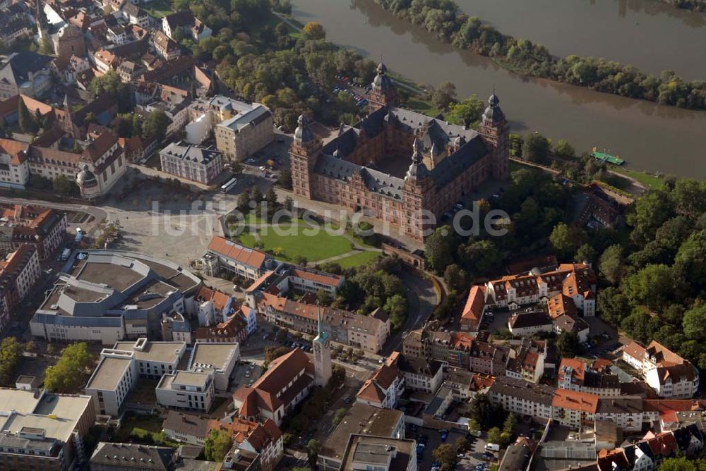 Aschaffenburg aus der Vogelperspektive: Schloss Johannisburg