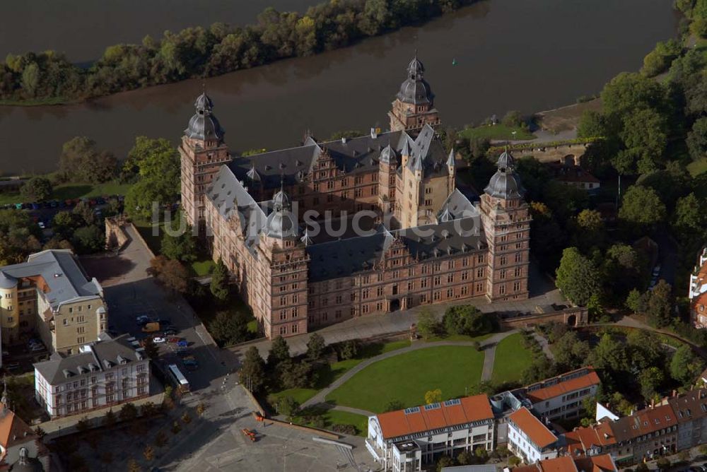 Luftaufnahme Aschaffenburg - Schloss Johannisburg