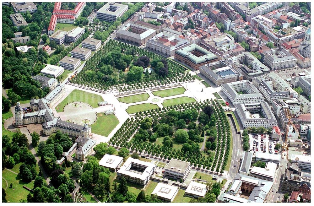 Karlsruhe von oben - Schloß Karlsruhe