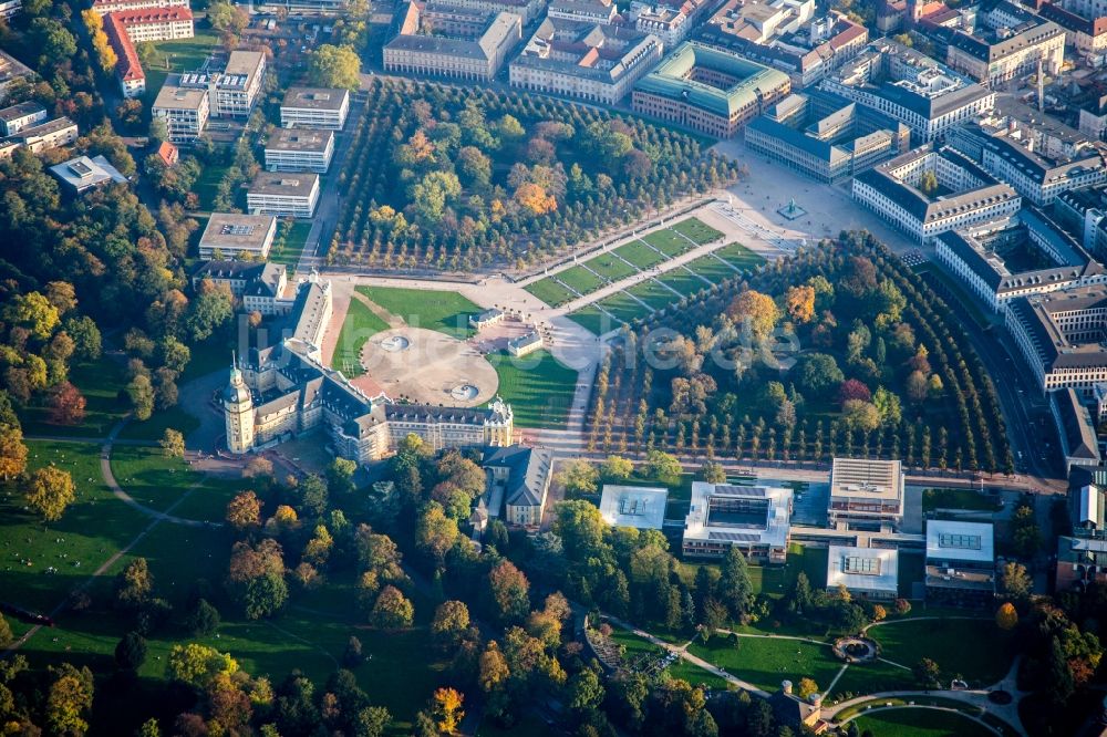 Luftbild Karlsruhe - Schloss Karlsruhe im Bundesland Baden-Württemberg