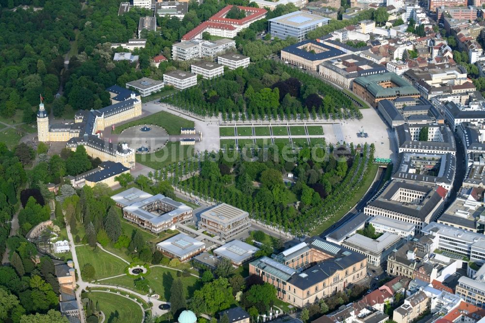 Karlsruhe aus der Vogelperspektive: Schloss Karlsruhe im Bundesland Baden-Württemberg