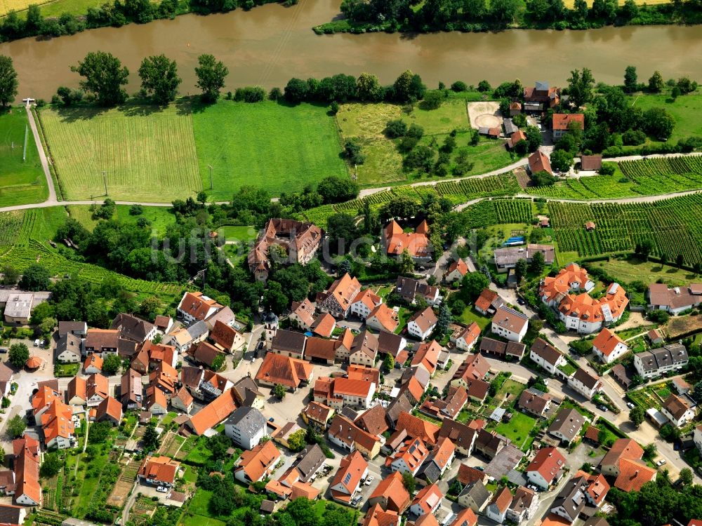 Luftbild Ingersheim - Schloss Kleiningersheim im Ortsteil Kleiningersheim in der Gemeinde Ingersheim im Bundesland Baden-Württemberg