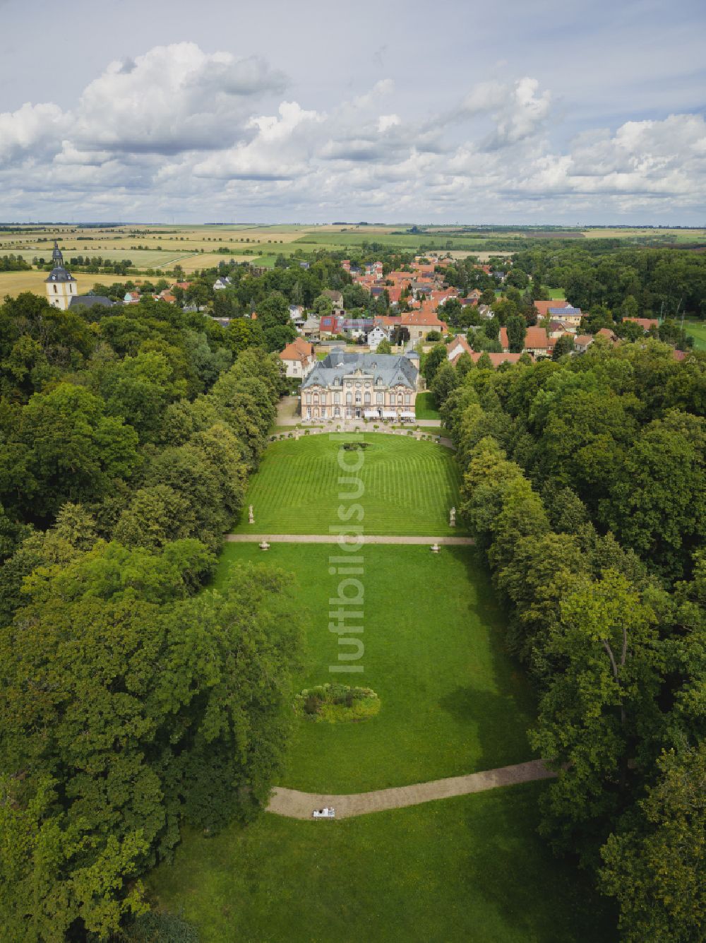 Molsdorf aus der Vogelperspektive: Schloss in Molsdorf im Bundesland Thüringen, Deutschland