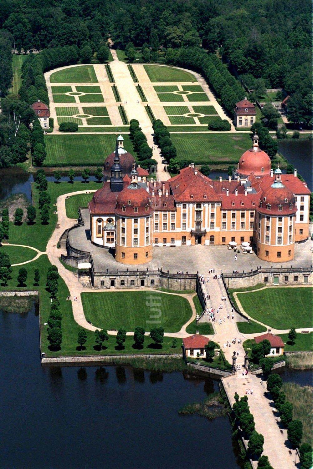 Moritzburg aus der Vogelperspektive: Schloß Moritzburg