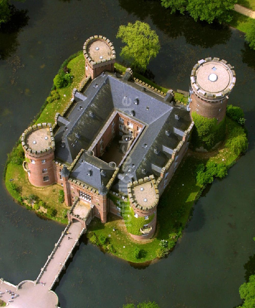 Luftbild Kleve - Schloss Moyland