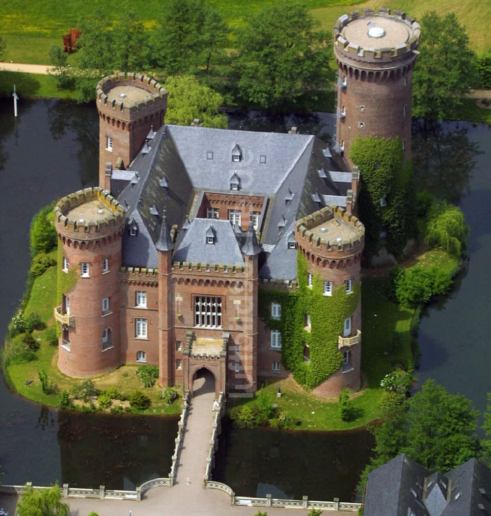 Luftbild Kleve - Schloss Moyland