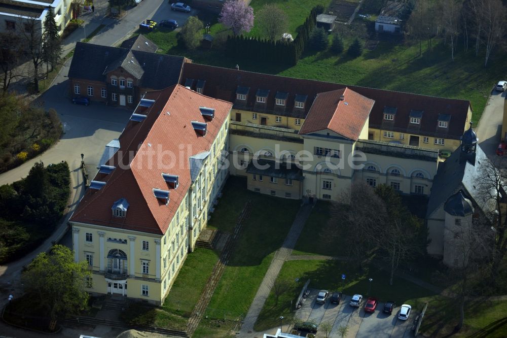 Luftaufnahme Oschersleben (Bode) OT Neindorf - Schloss Neindorf in Oschersleben ( Bode ) im Bundesland Sachsen-Anhalt