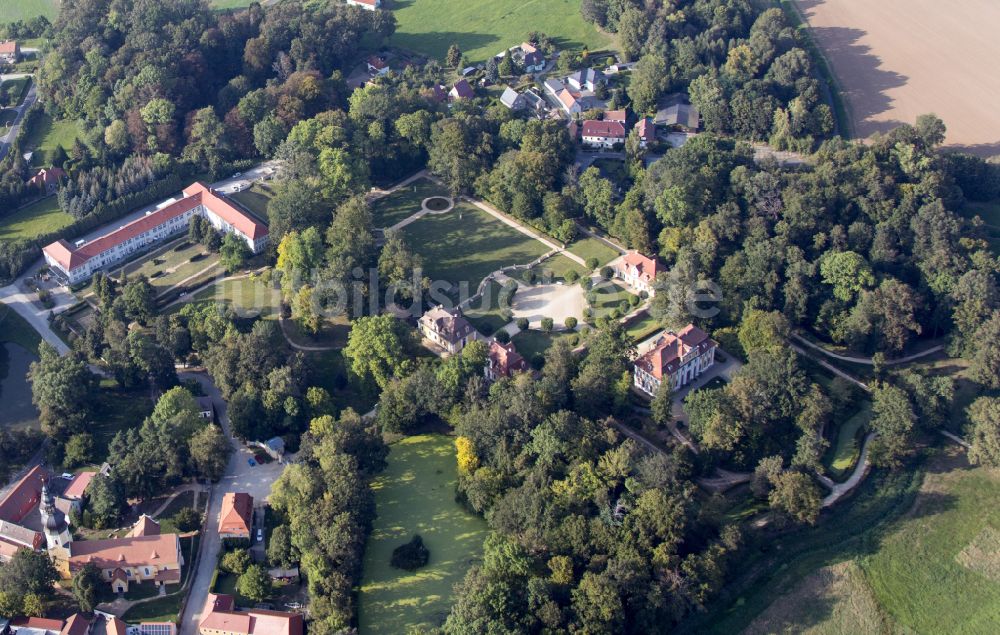 Luftaufnahme Neschwitz - Schloß Neschwitz in Neschwitz im Bundesland Sachsen, Deutschland