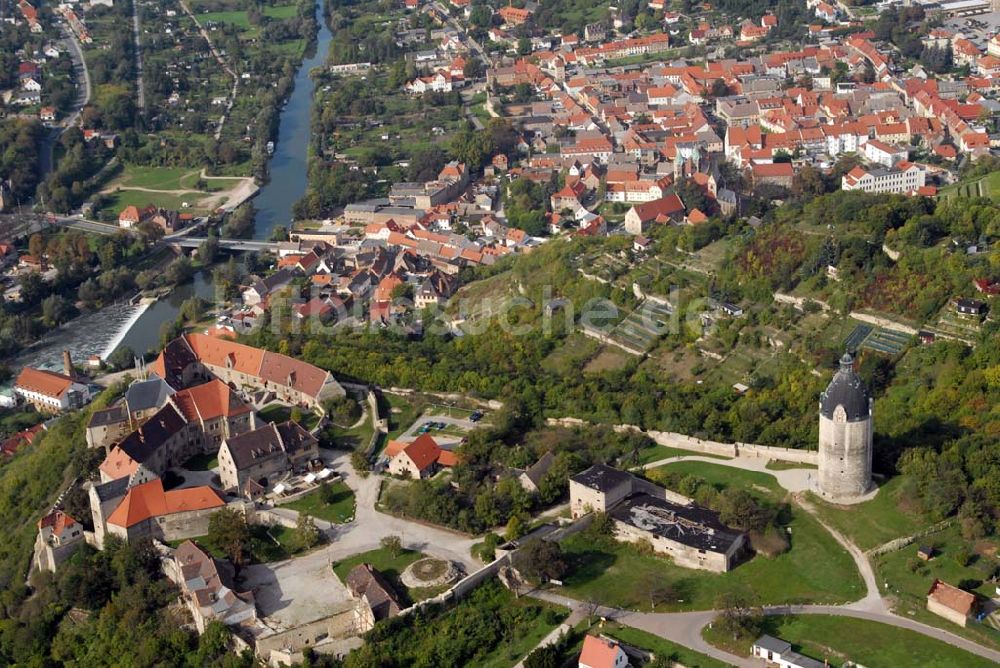 Freyburg/Unstrut von oben - Schloss Neuenburg und der Bergfried Dicker Wilhelm