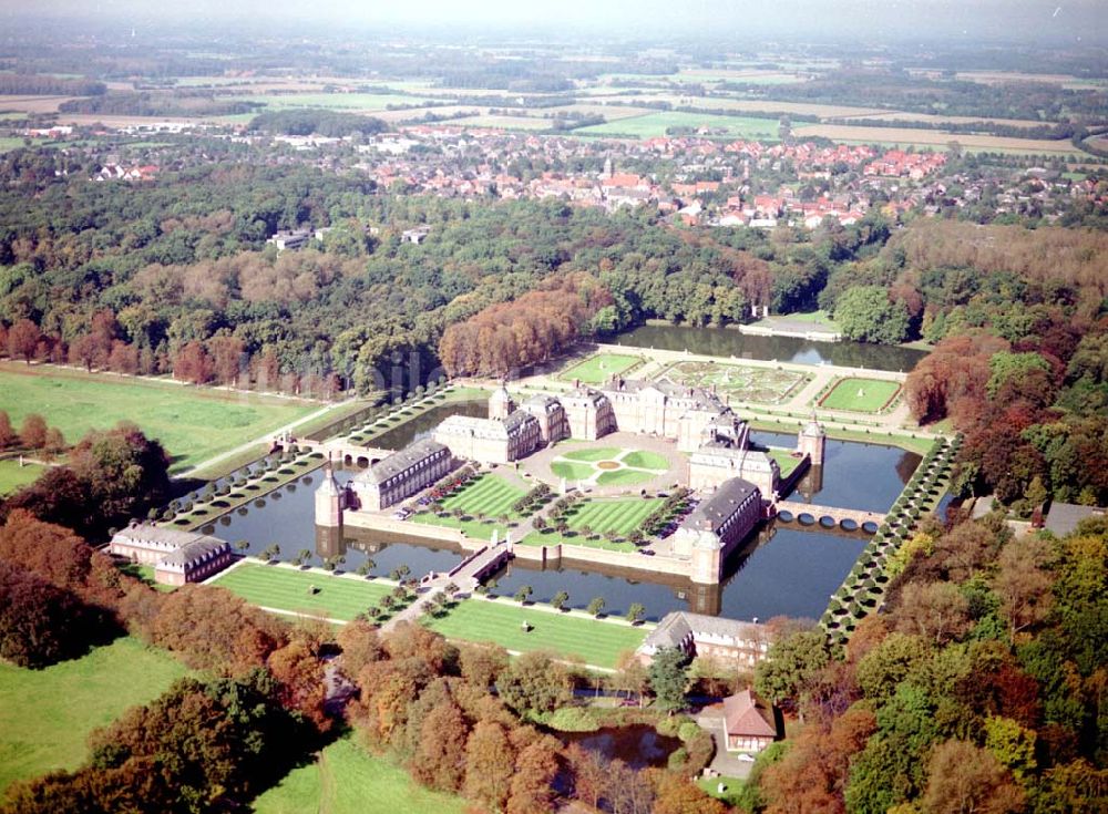 Nordkirchen NRW von oben - Schloß Nordkirchen in Nordrhein - Westfalen 01.10.02 E-Mail gemeinde@nordkirchen.de