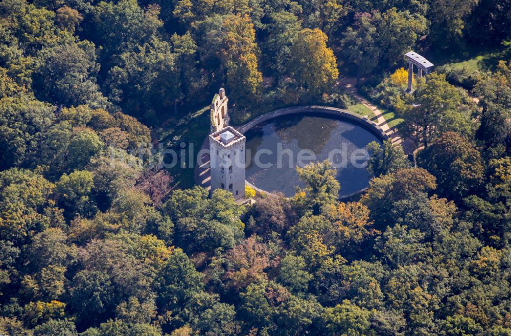 Potsdam aus der Vogelperspektive: Schloß Normannischer Turm auf dem Ruinenberg in Potsdam im Bundesland Brandenburg, Deutschland