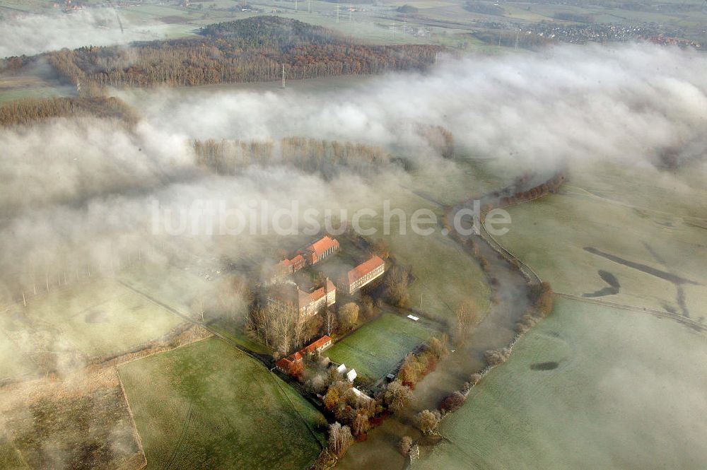 Hamm aus der Vogelperspektive: Schloss Oberwerries mit Morgennebel