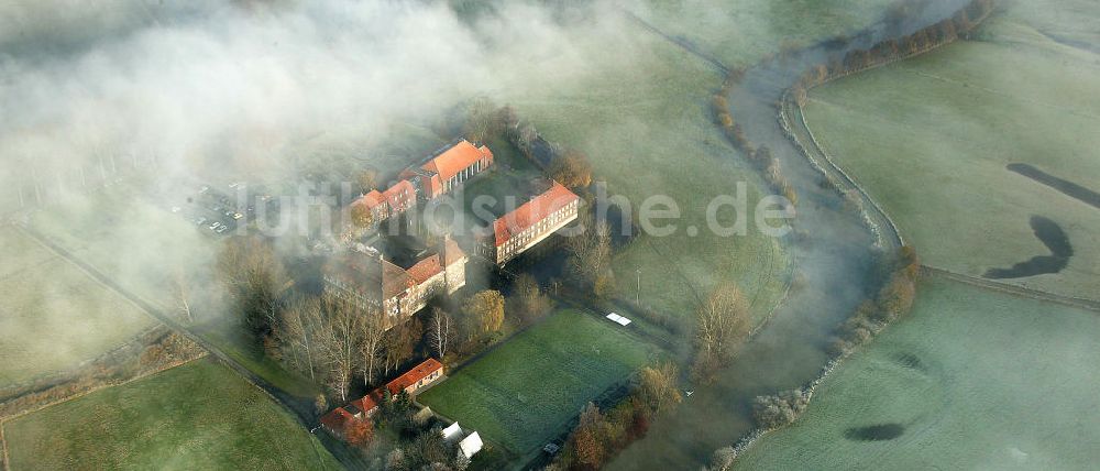 Luftbild Hamm - Schloss Oberwerries mit Morgennebel