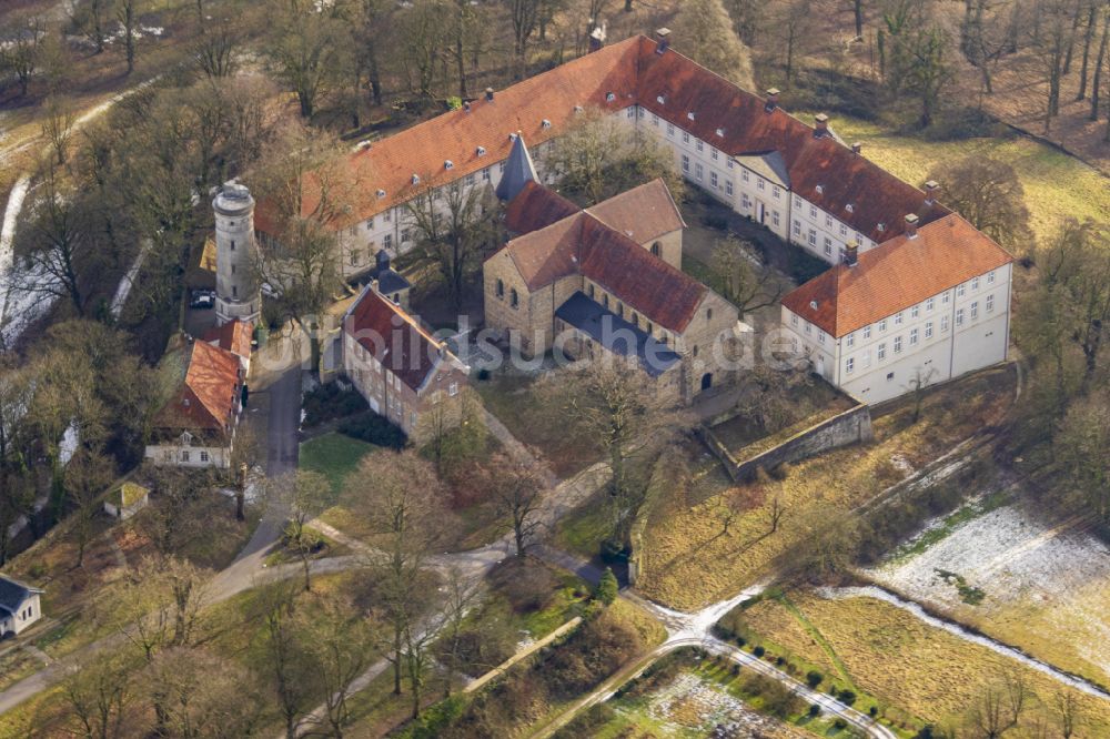 Selm aus der Vogelperspektive: Schloß im Ortsteil Cappenberg in Selm im Bundesland Nordrhein-Westfalen, Deutschland