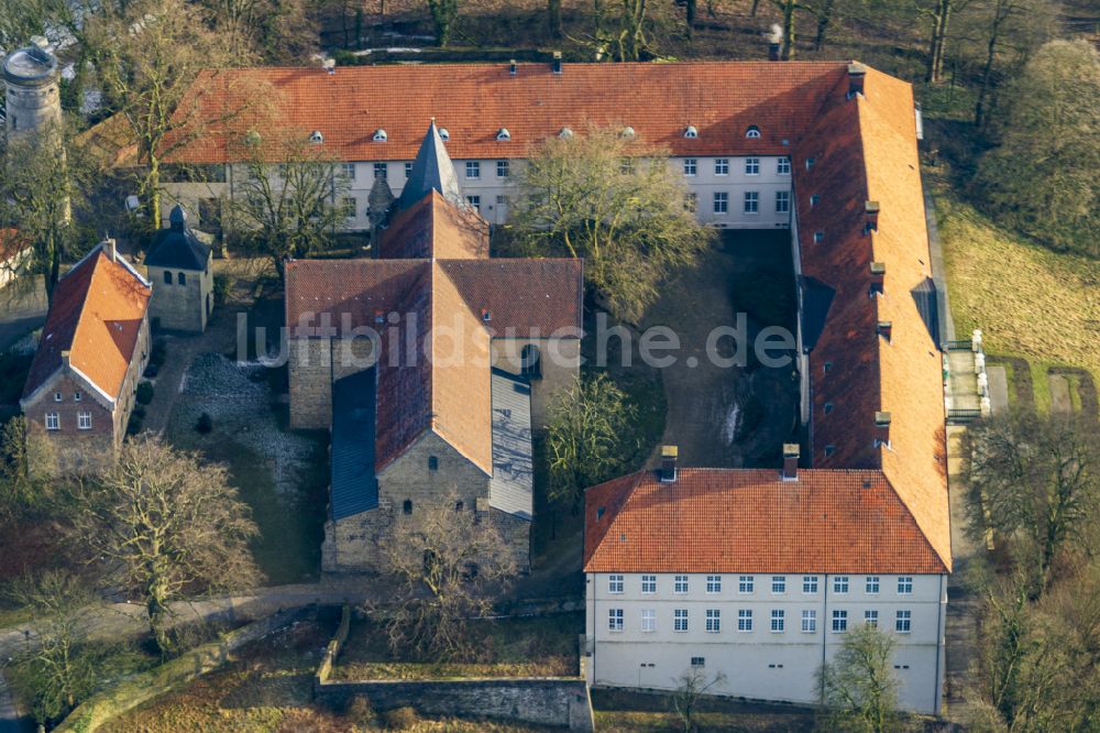 Luftaufnahme Selm - Schloß im Ortsteil Cappenberg in Selm im Bundesland Nordrhein-Westfalen, Deutschland