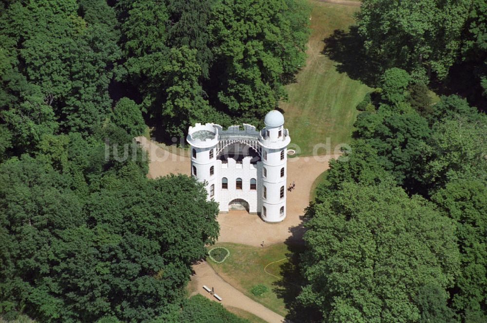 Luftaufnahme Berlin - Wannsee - Schloss Pfaueninsel in Berlin Wannsee