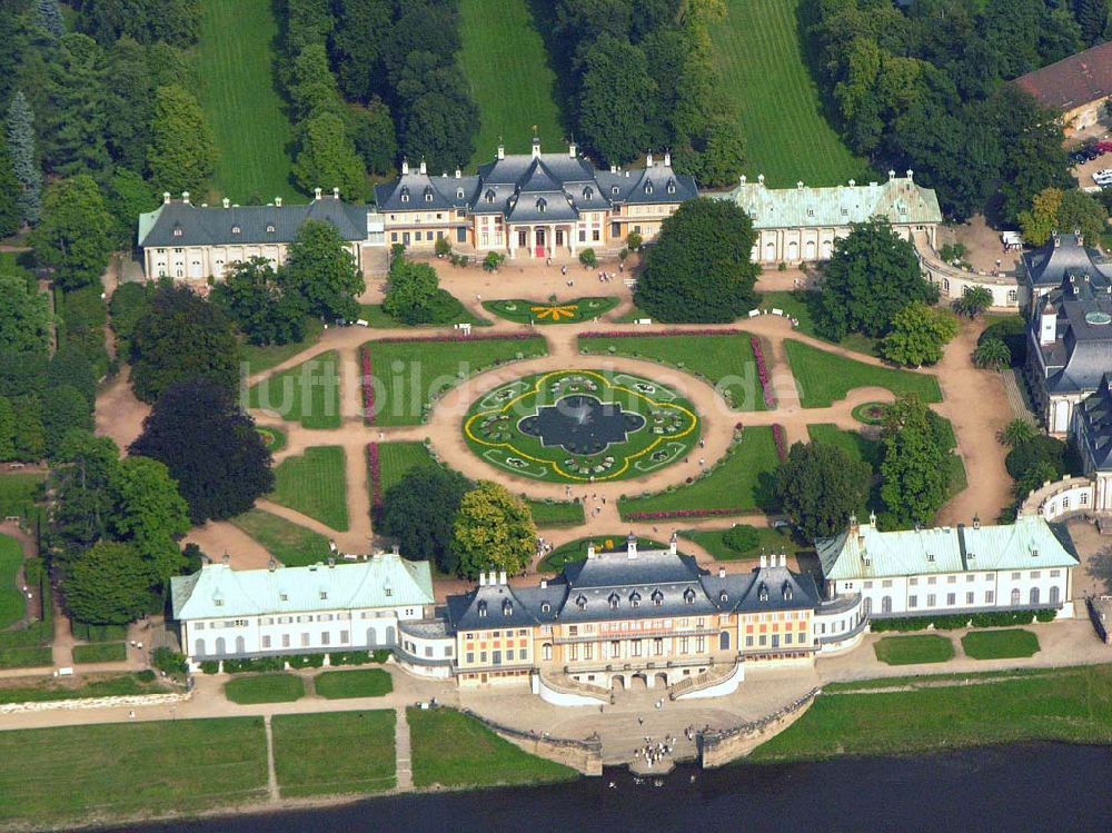 Luftbild Dresden (Sachsen) - Schloss Pillnitz - Dresden (Sachsen)