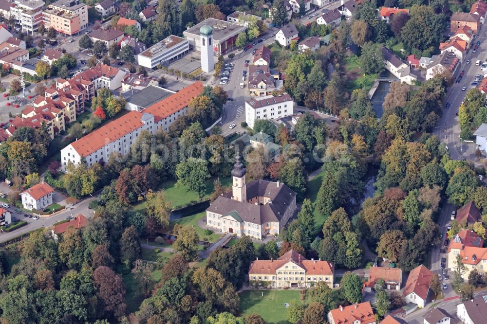 Luftbild Planegg - Schloss Planegg mit Kapelle St. Magdalena in Planegg im Bundesland Bayern