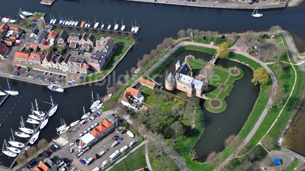 Luftbild Medemblik - Schloss Radboud in Medemblik in Noord-Holland, Niederlande