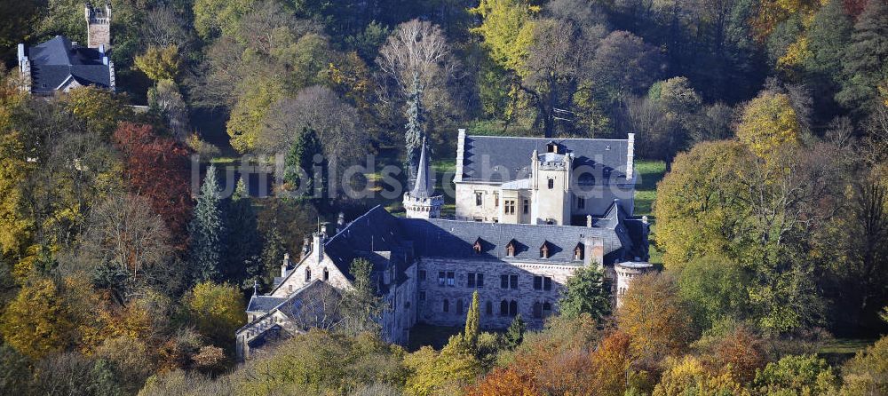 Luftbild Friedrichroda - Schloss Reinhardsbrunn in Friedrichroda im Thüringer Wald