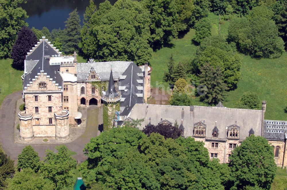 Luftaufnahme Friedrichroda - Schloss Reinhardsbrunn / Reinhardtsbrunn bei Friedrichroda