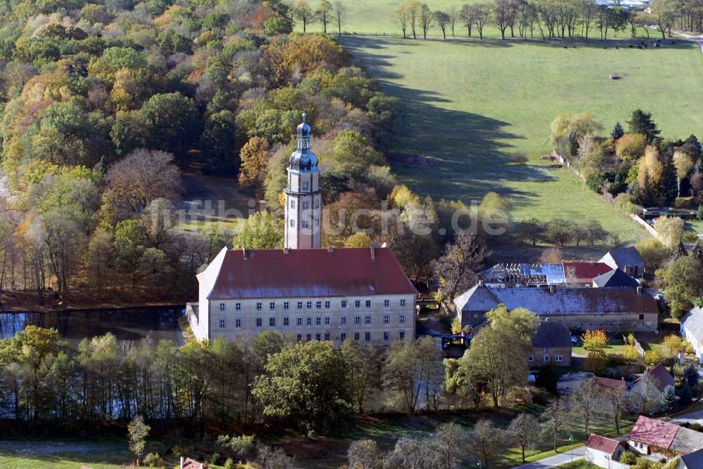 Bad Schmiedeberg von oben - Schloss Reinharz