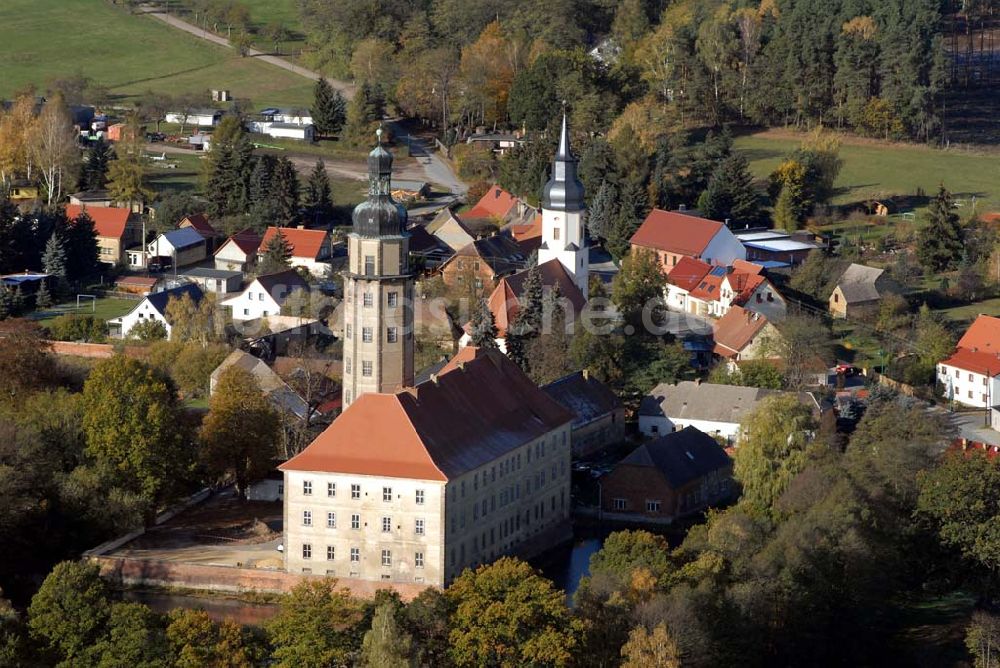 Bad Schmiedeberg aus der Vogelperspektive: Schloss Reinharz