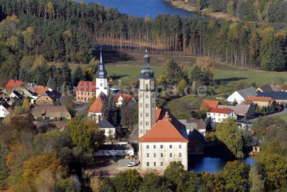 Bad Schmiedeberg von oben - Schloss Reinharz