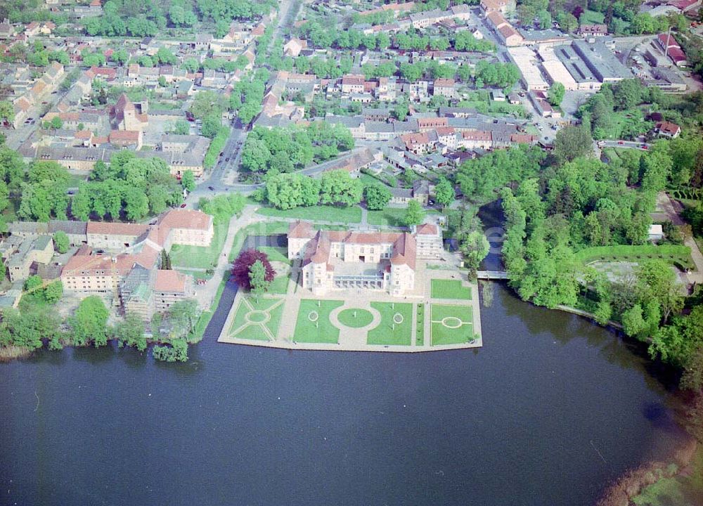 Luftaufnahme Rheinsberg / BRA - Schloß Rheinsberg.