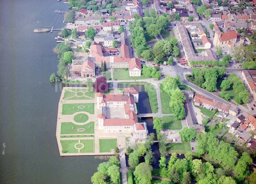 Rheinsberg / BRA aus der Vogelperspektive: Schloß Rheinsberg.