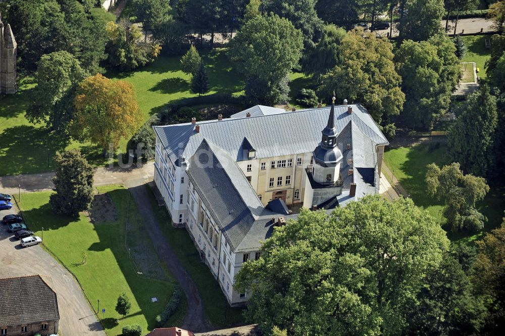 Roßla aus der Vogelperspektive: Schloss Roßla