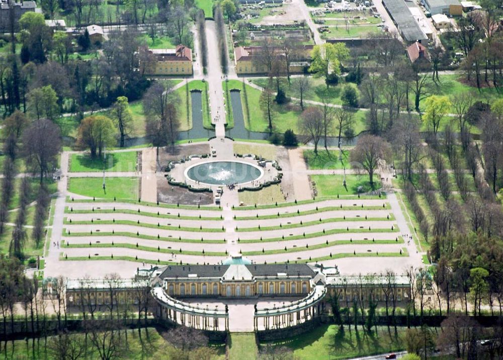 Potsdam von oben - Schloß Sanssouci in Potsdam.