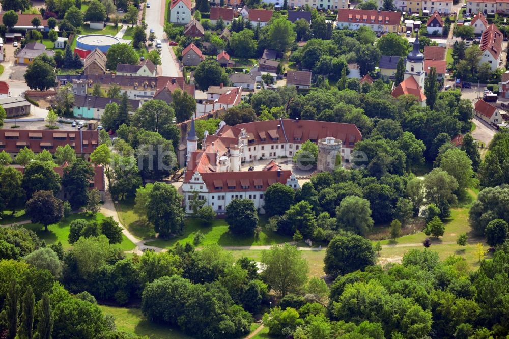 Luftaufnahme Schkopau - Schloss Schkopau im Bundesland Sachsen-Anhalt