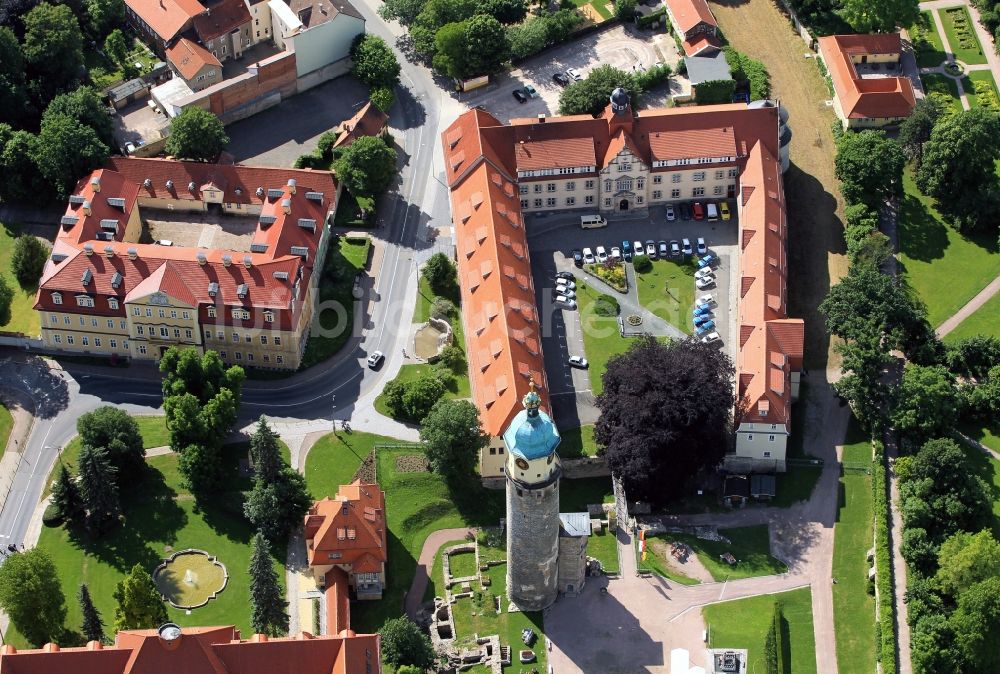 Arnstadt von oben - Schloss und Schlossruine Neideck in Arnstadt im Bundesland Thüringen