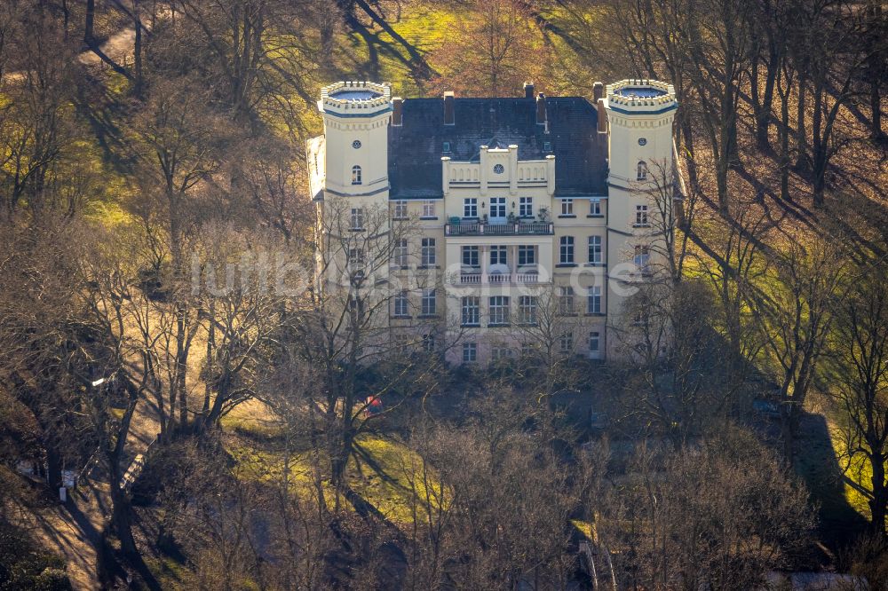 Luftbild Lünen - Schloss Schwansbell in Lünen im Bundesland Nordrhein-Westfalen, Deutschland