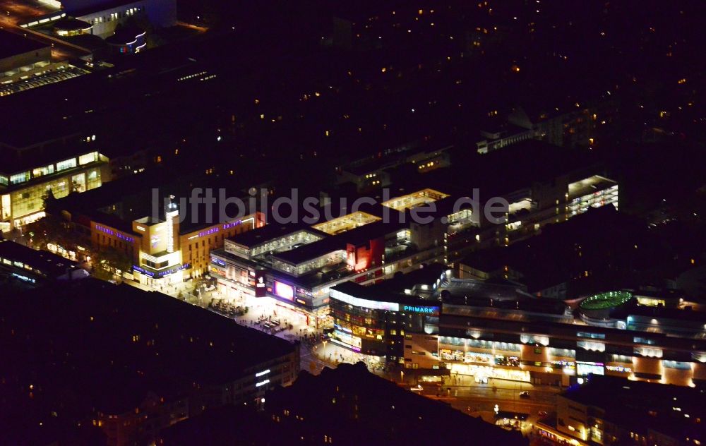 Berlin Steglitz von oben - Schloss- Straßen- Center am Walther- Schreiber- Platz im Bezirk Steglitz in Berlin.