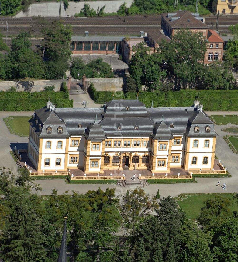 Luftbild Würzburg - Schloss Veitshöchheim bei Würzburg