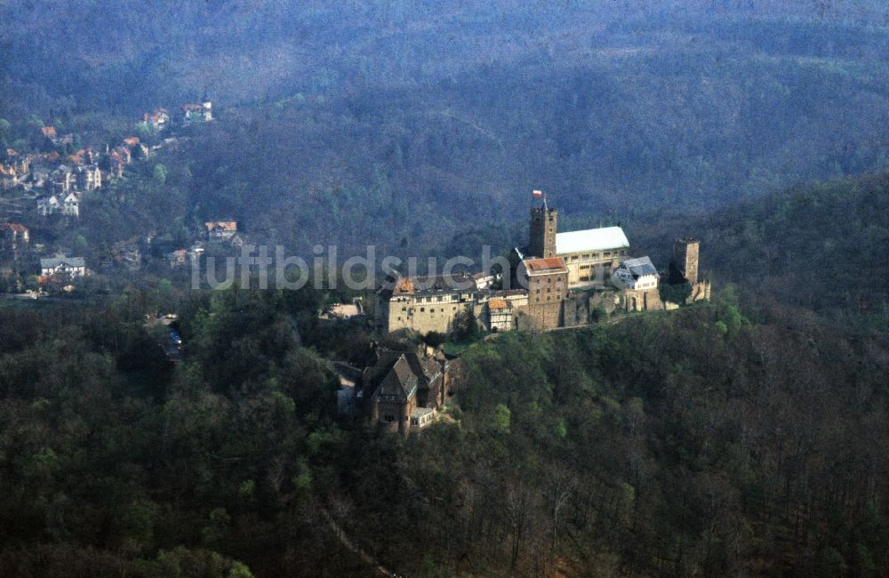 Luftaufnahme Eisenach - Schloss Wartburg in Eisenach im Bundesland Thüringen