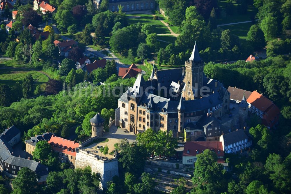 Wernigerode aus der Vogelperspektive: Schloss Wernigerode in der gleichnamigen Stadt im Bundesland Sachsen-Anhalt