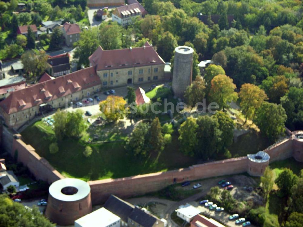 Belzig aus der Vogelperspektive: Schloß Wiesenburg bei Belzig.