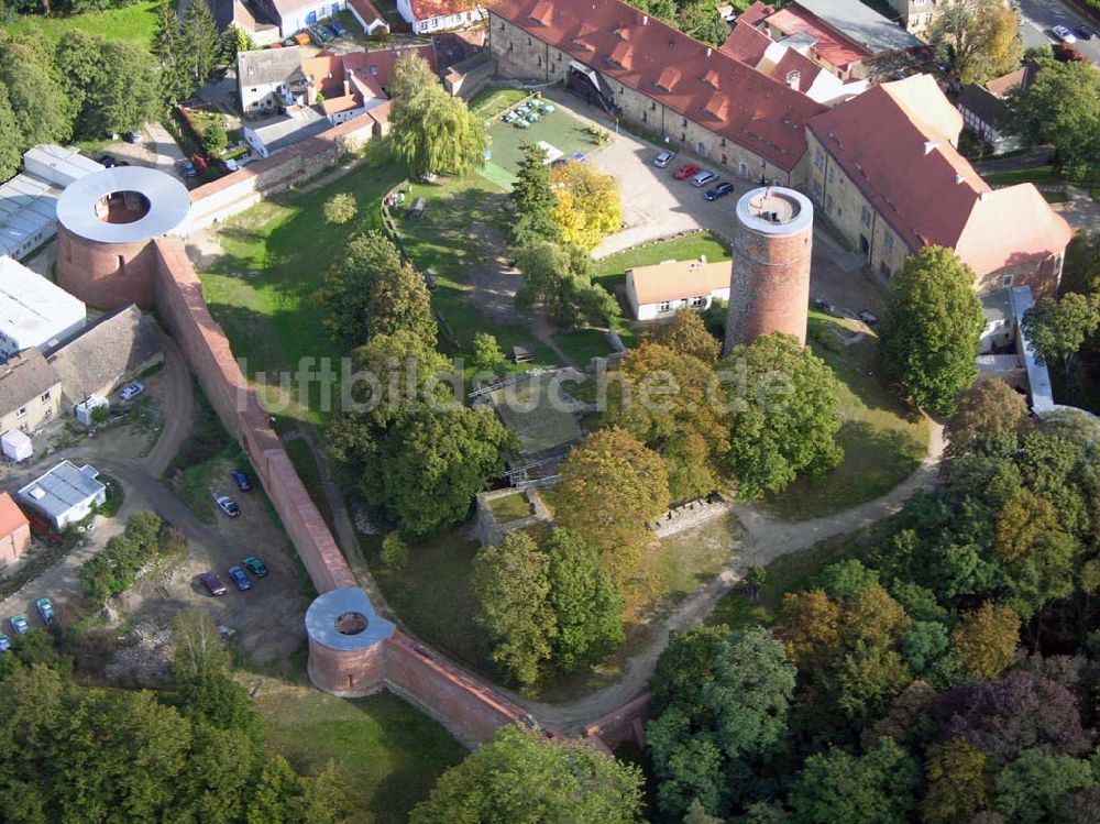 Luftaufnahme Belzig - Schloß Wiesenburg bei Belzig.