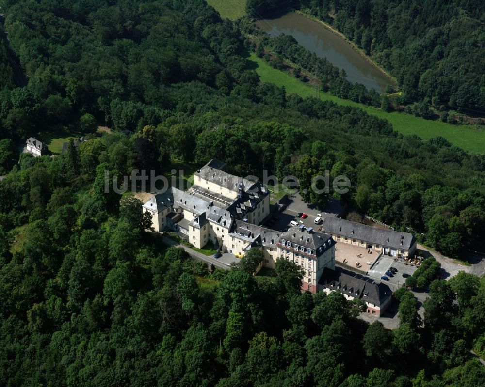 Bad Laasphe aus der Vogelperspektive: Schloss Wittgenstein in Bad Laasphe im Bundesland Nordrhein-Westfalen