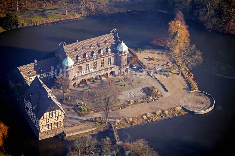 Luftaufnahme Gladbeck - Schloss Wittringen in Gladbeck