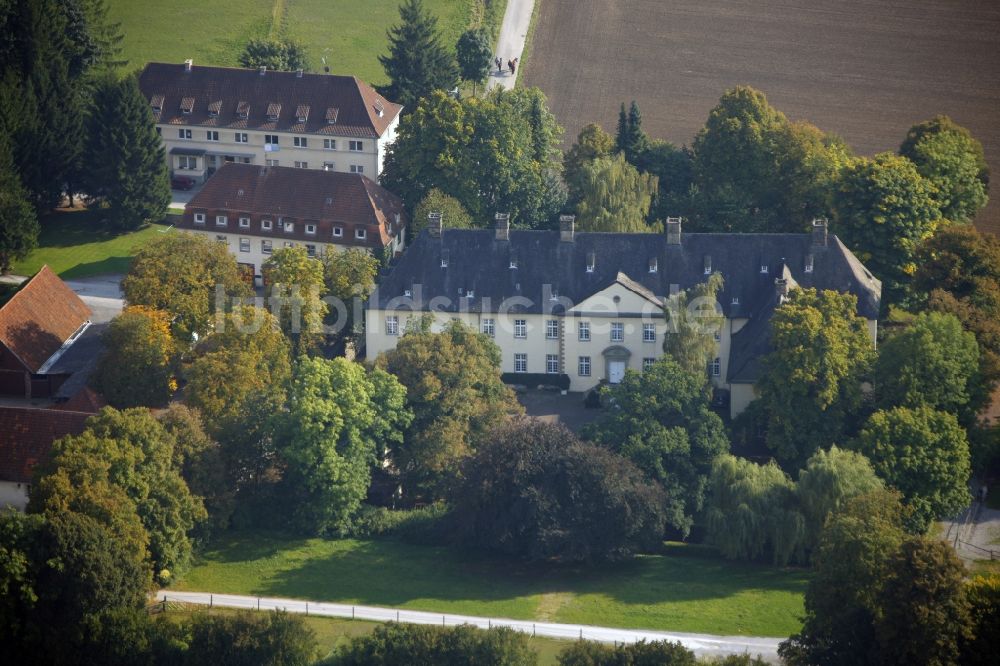 Balve aus der Vogelperspektive: Schloß Wocklum in Balve im Bundesland Nordrhein-Westfalen NRW